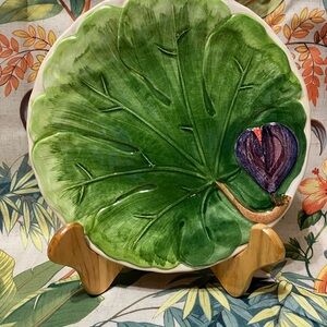 Ceramiche Leonardo Majolica Salad plate with Fig and Leaf